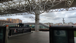 贾跃亭回应周鸿祎质疑:虽然只交付了11台车，但完全原创